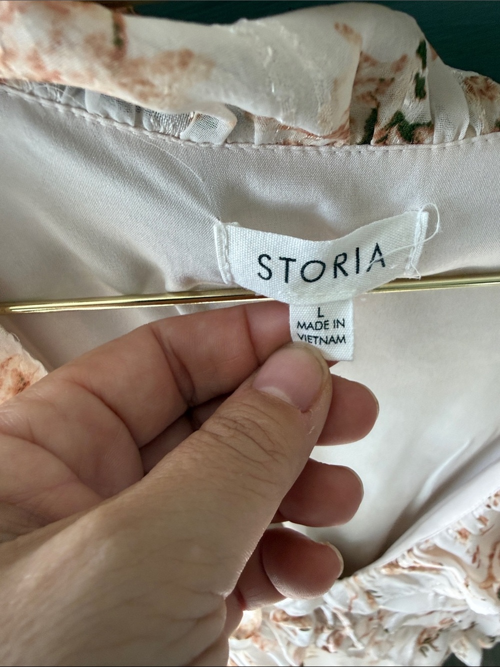 Storia Cream Floral Babydoll Midi Dress - Picture 2 of 8